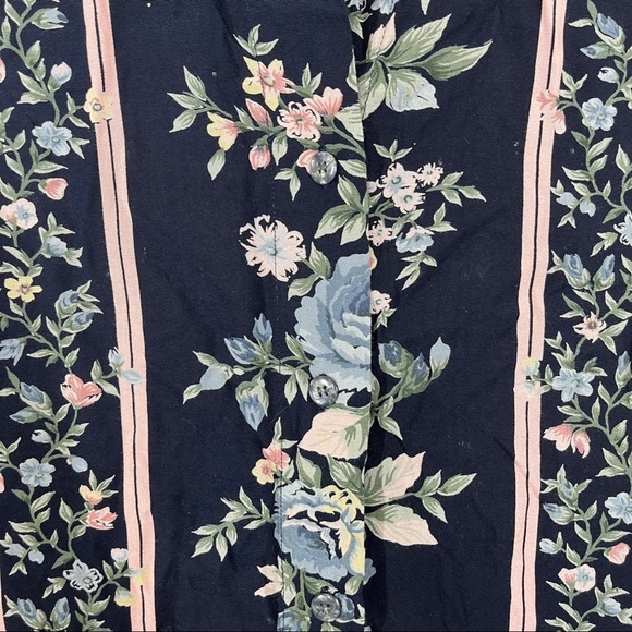 Vintage 90’s krazy Kat floral button down blouse - Picture 2 of 10